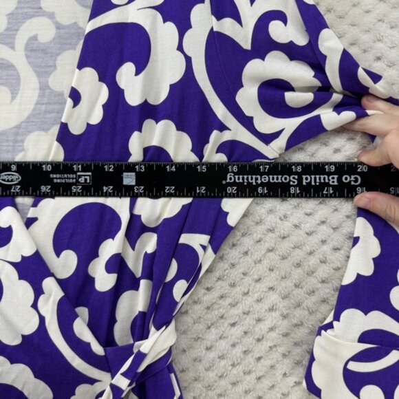 Diane von Furstenberg DVF Wrap Dress Quiet Purple White Floral 100 % Silk Size 8 - Picture 5 of 9
